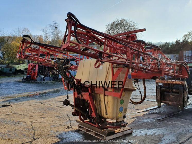 42154075_1637679088_989