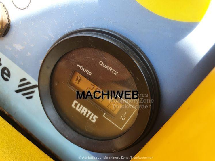 42499466_1648202799_92