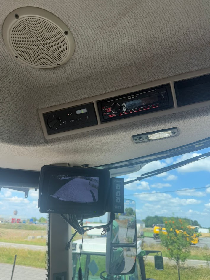 Camera.jpg